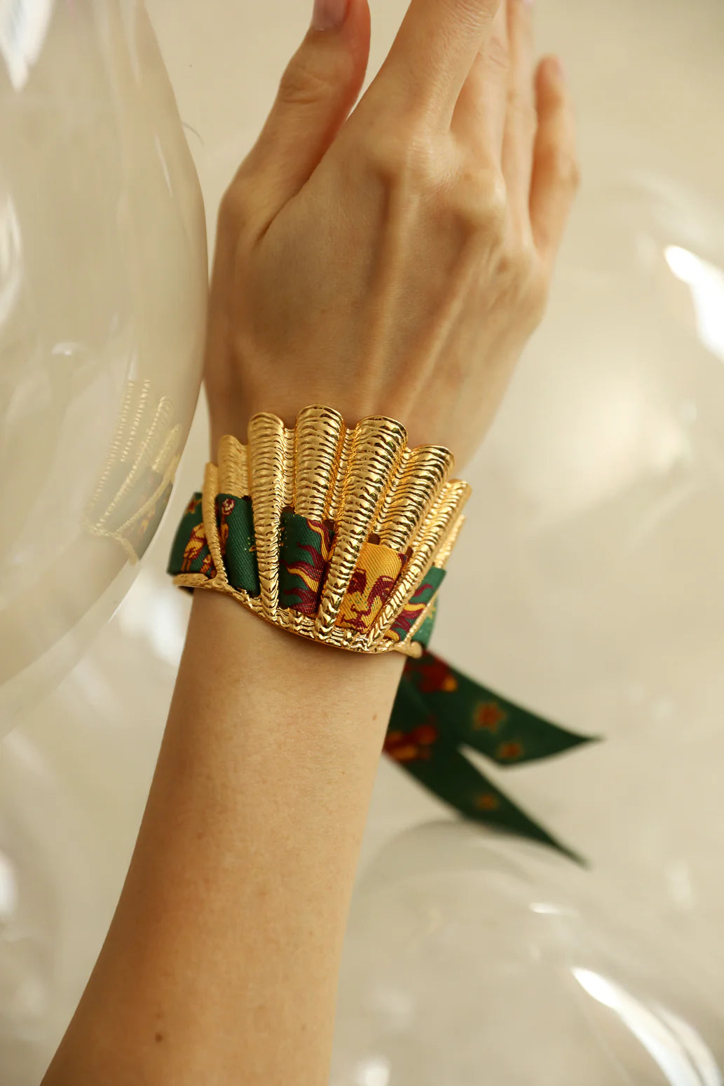 Parrot neutral parrot 2cm ribbon bracelet