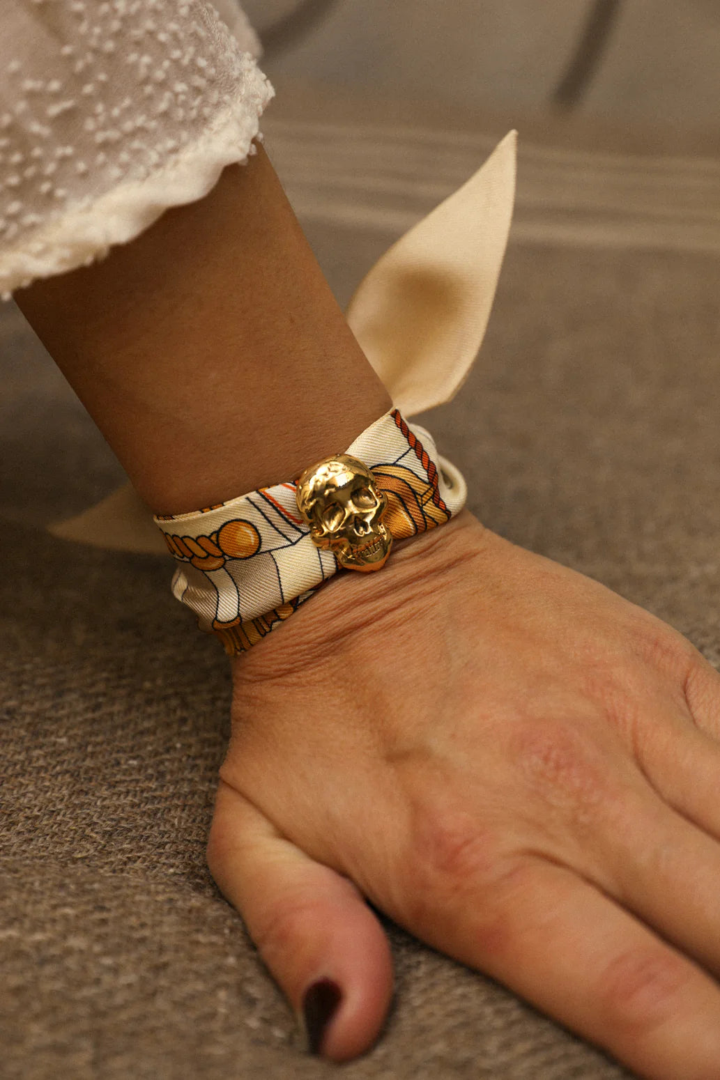 Adresse Inconnue Snow Unknown Land 4cm Ribbon Bracelet