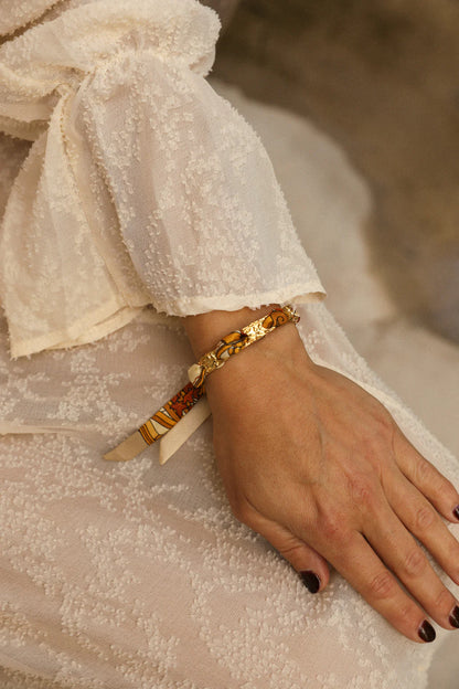 Adresse Inconnue Snow Unknown Land 1cm Ribbon Bracelet