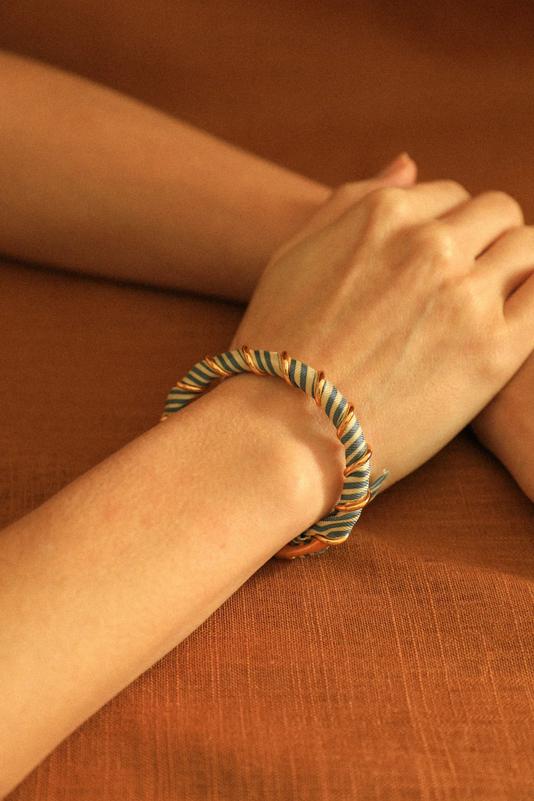 Marinière neutral Sailor 1cm ribbon bracelet
