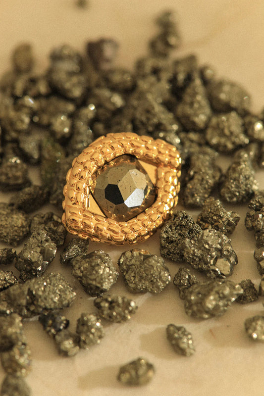 Ornement Oeil de caïman Pyrite 鱷魚之眼黃鐵礦裝飾