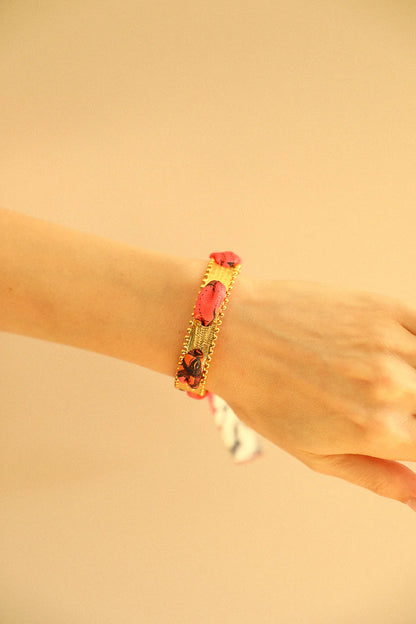 Parrot neutral parrot 2cm ribbon bracelet