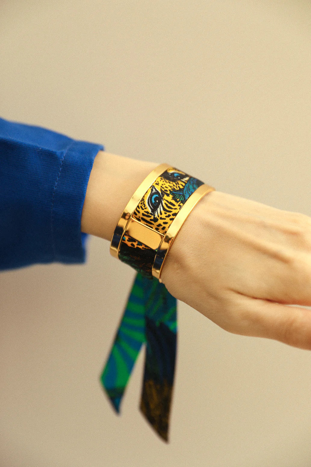 Parrot neutral parrot 2cm ribbon bracelet