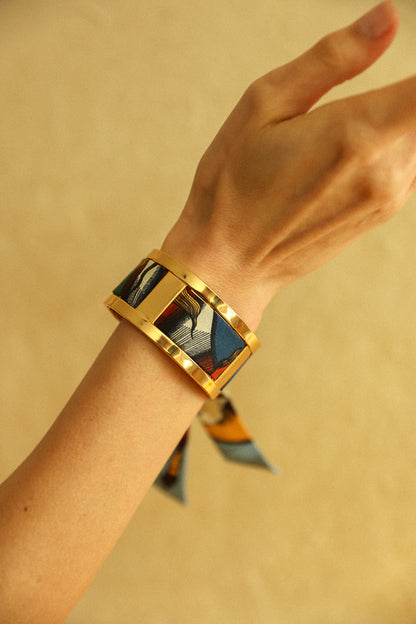 Parrot neutral parrot 2cm ribbon bracelet