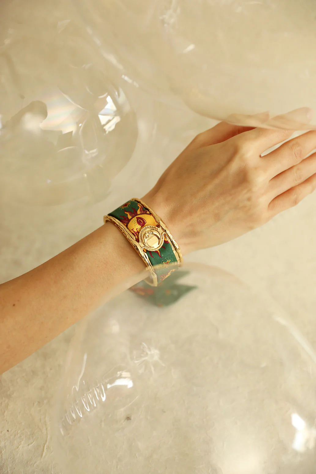 Parrot neutral parrot 2cm ribbon bracelet