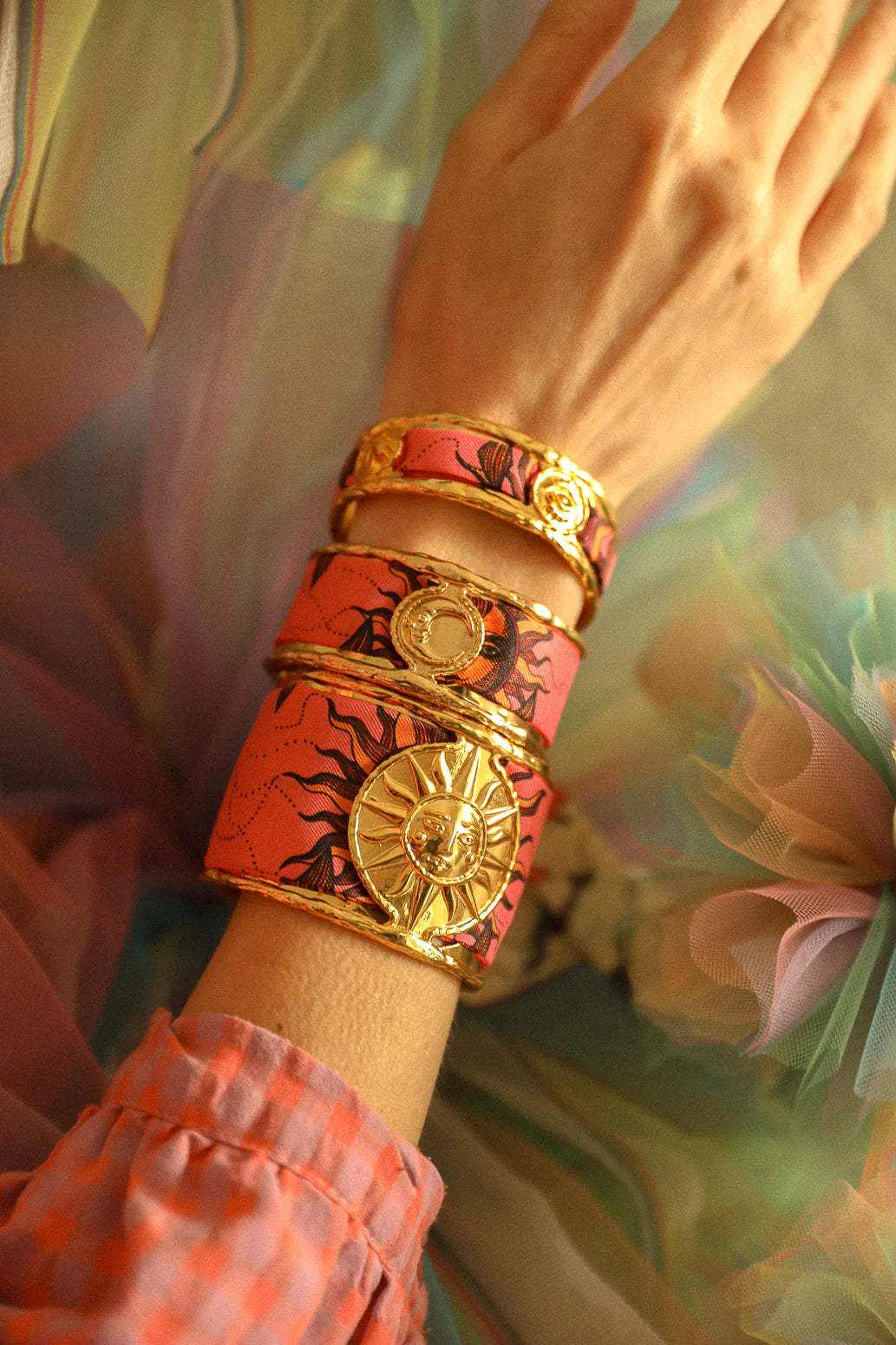 Parrot neutral parrot 2cm ribbon bracelet