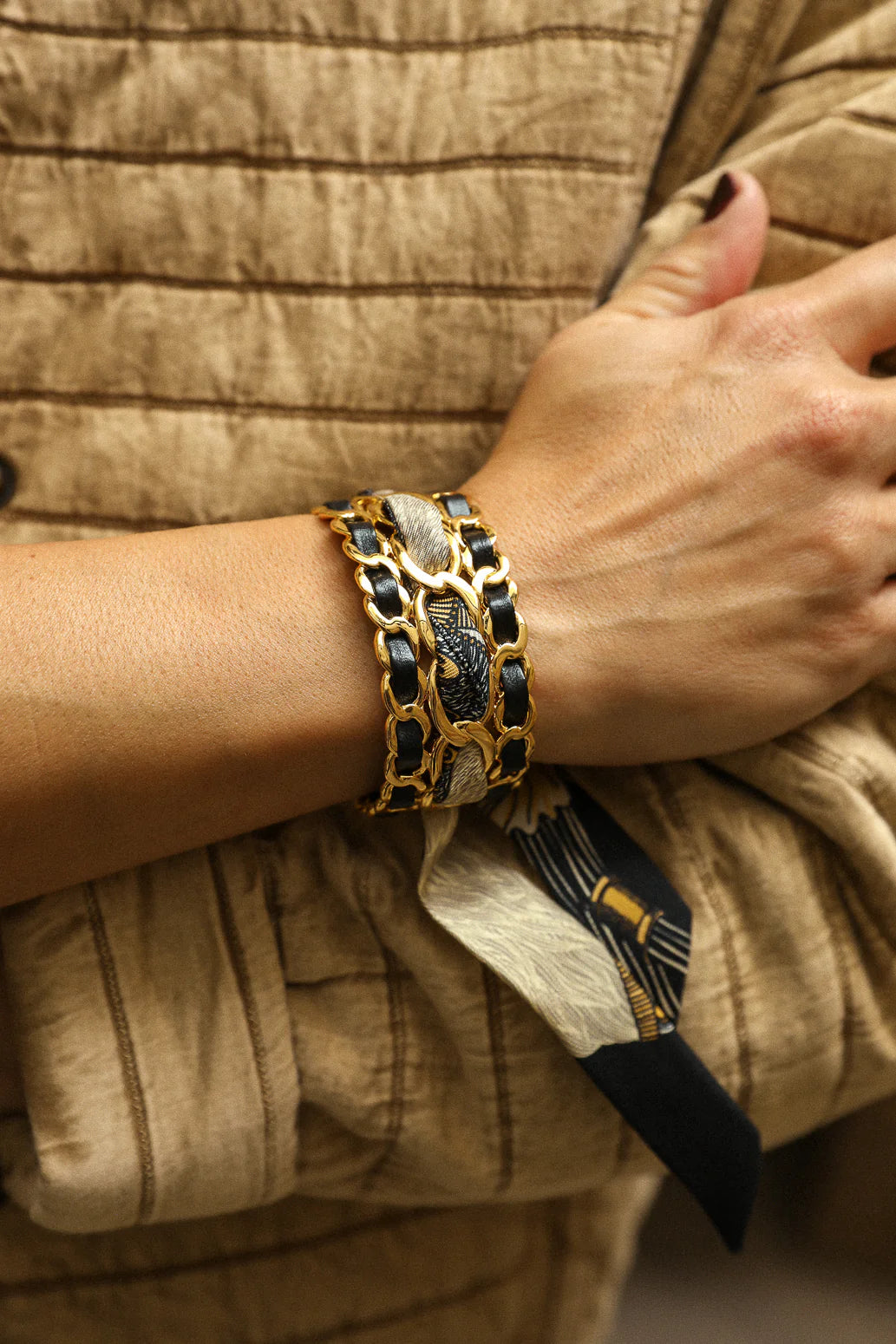 Cerf Bohème Black 2cm Silk Ribbon Bracelet