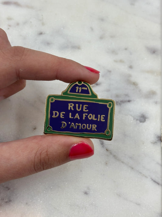 Rue de la Folie d’Amour 狂戀街牌徽章