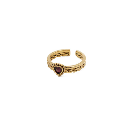 Rhaenira Coeur Heart Ring