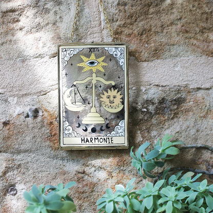 Harmonie Vintage Glass Double Opening Hanging Ornament